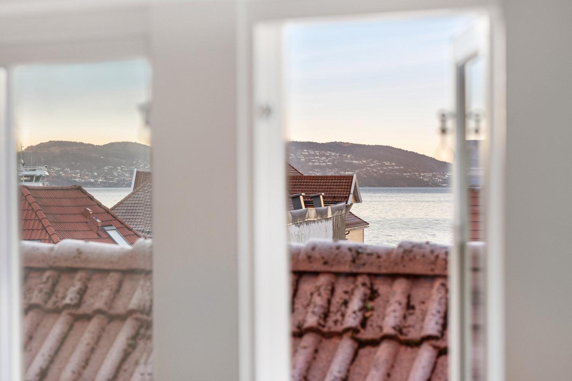 Modern Penthouse With A View - Behind Bryggen Διαμέρισμα Μπέργκεν Εξωτερικό φωτογραφία